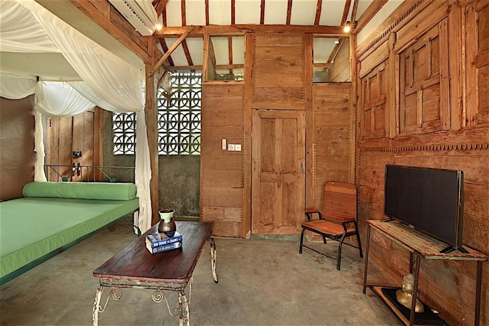 Villa Joglo Batu Belig Canggu Exterior foto